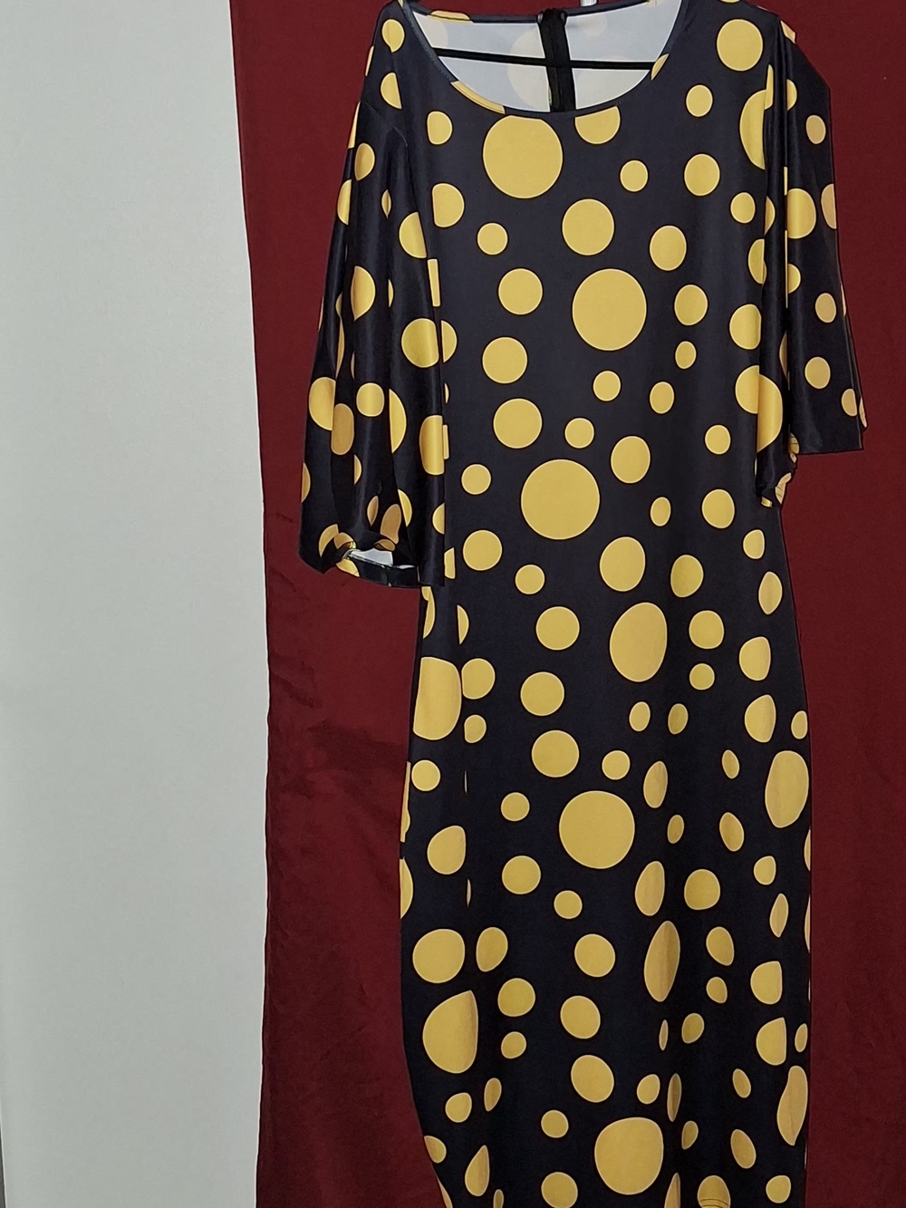 Polka Dot Scoop Neck Midi Dress in Black and Yellow